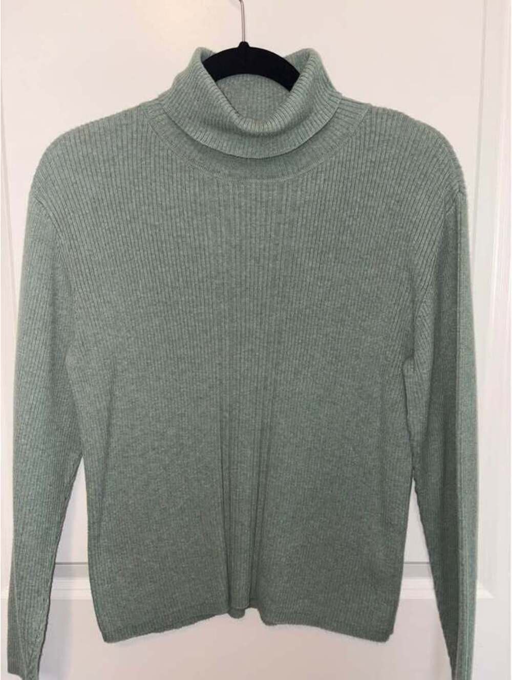 Liz Claiborne Lizsport Turtleneck Sweater Size Medium